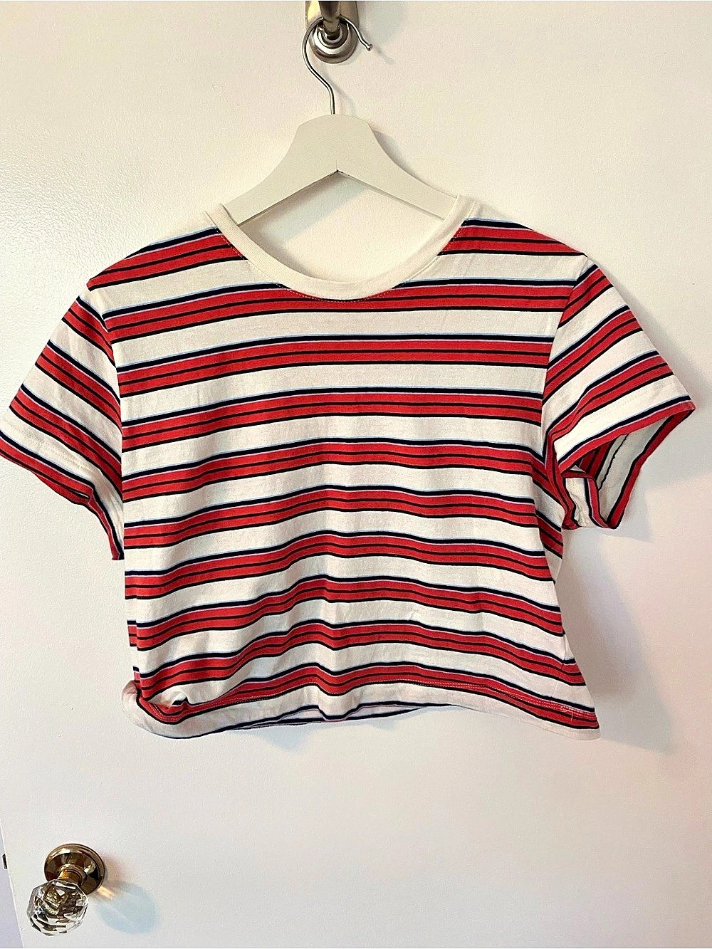 Jo&co Striped Short Sleeve Top in Red & White Size Medium Like New